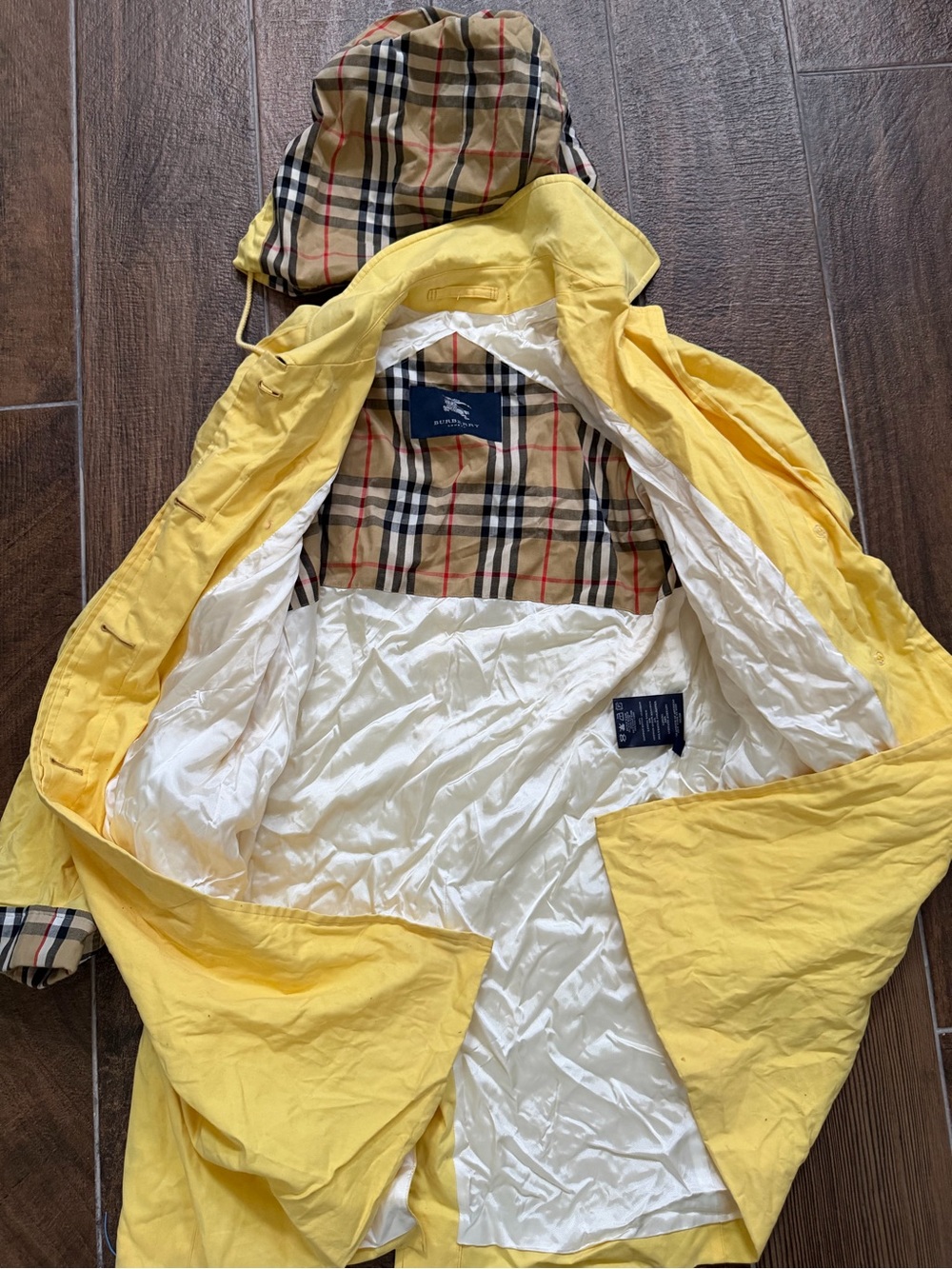 Burberry Yellow Trench Coat with Signature Check Hood - Picture 3 of 7